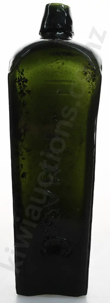 HOYTEMA GIN BOTTLES Image 1++