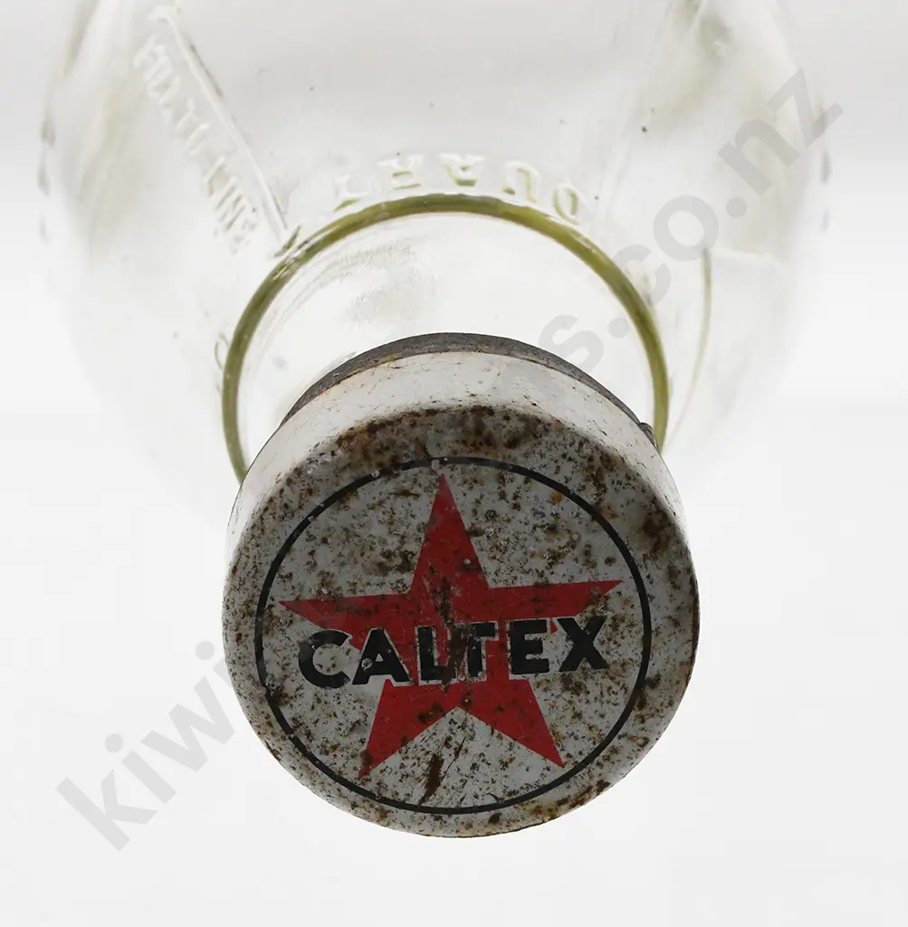 CALTEX QUART OIL BOTTLE Image 1++