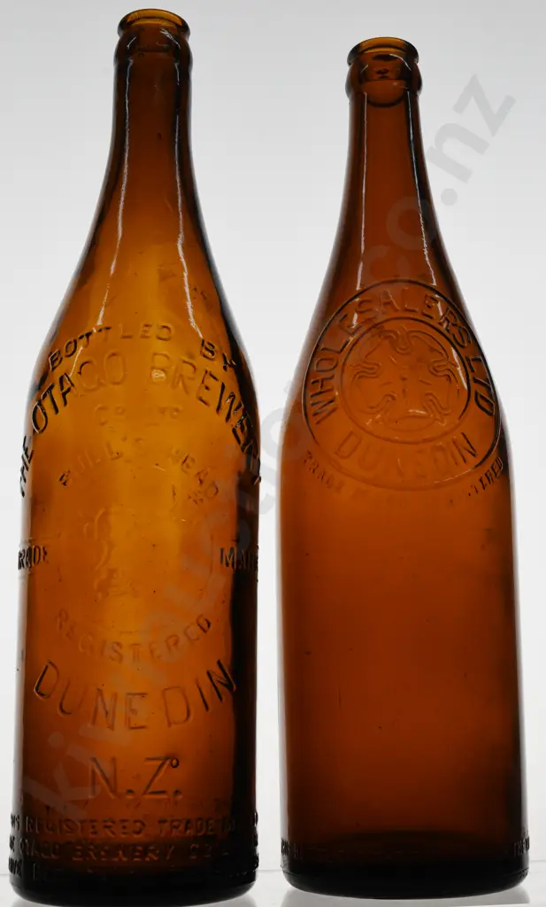 OTAGO BREWERY, WHOLESALERS DUNEDIN CROWN TOP BEERS Image 1++