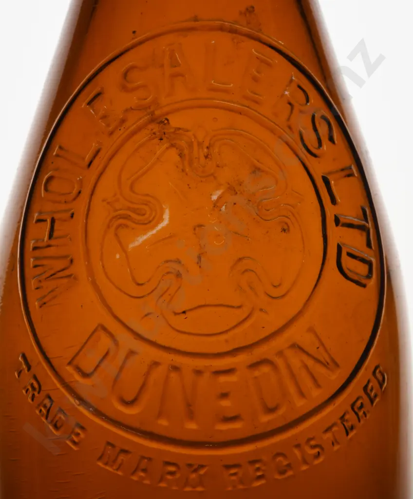 OTAGO BREWERY, WHOLESALERS DUNEDIN CROWN TOP BEERS Image 1++