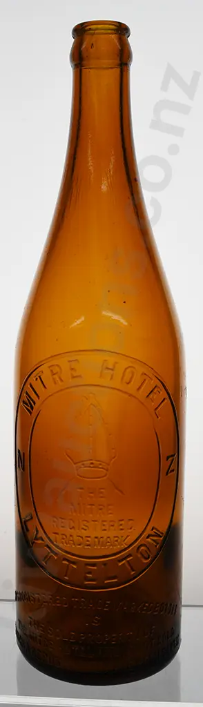 MITRE HOTEL LYTTELTON 26OZ BEER Image 1++