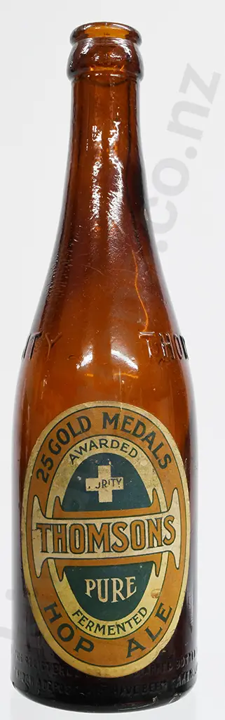 THOMSON'S DUNEDIN BEER WITH HOP ALE LABEL Image 1++