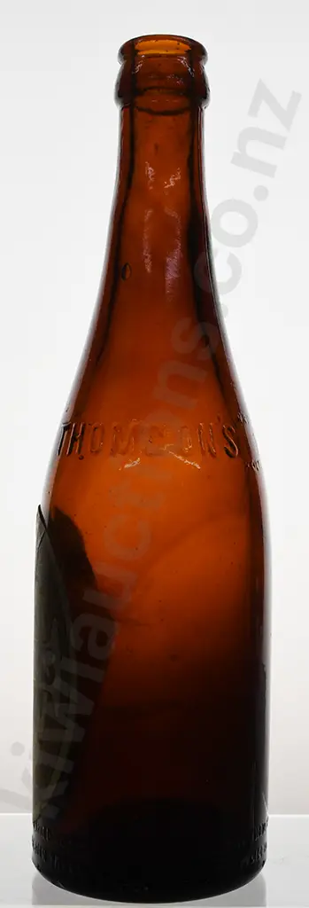 THOMSON'S DUNEDIN BEER WITH HOP ALE LABEL Image 1++