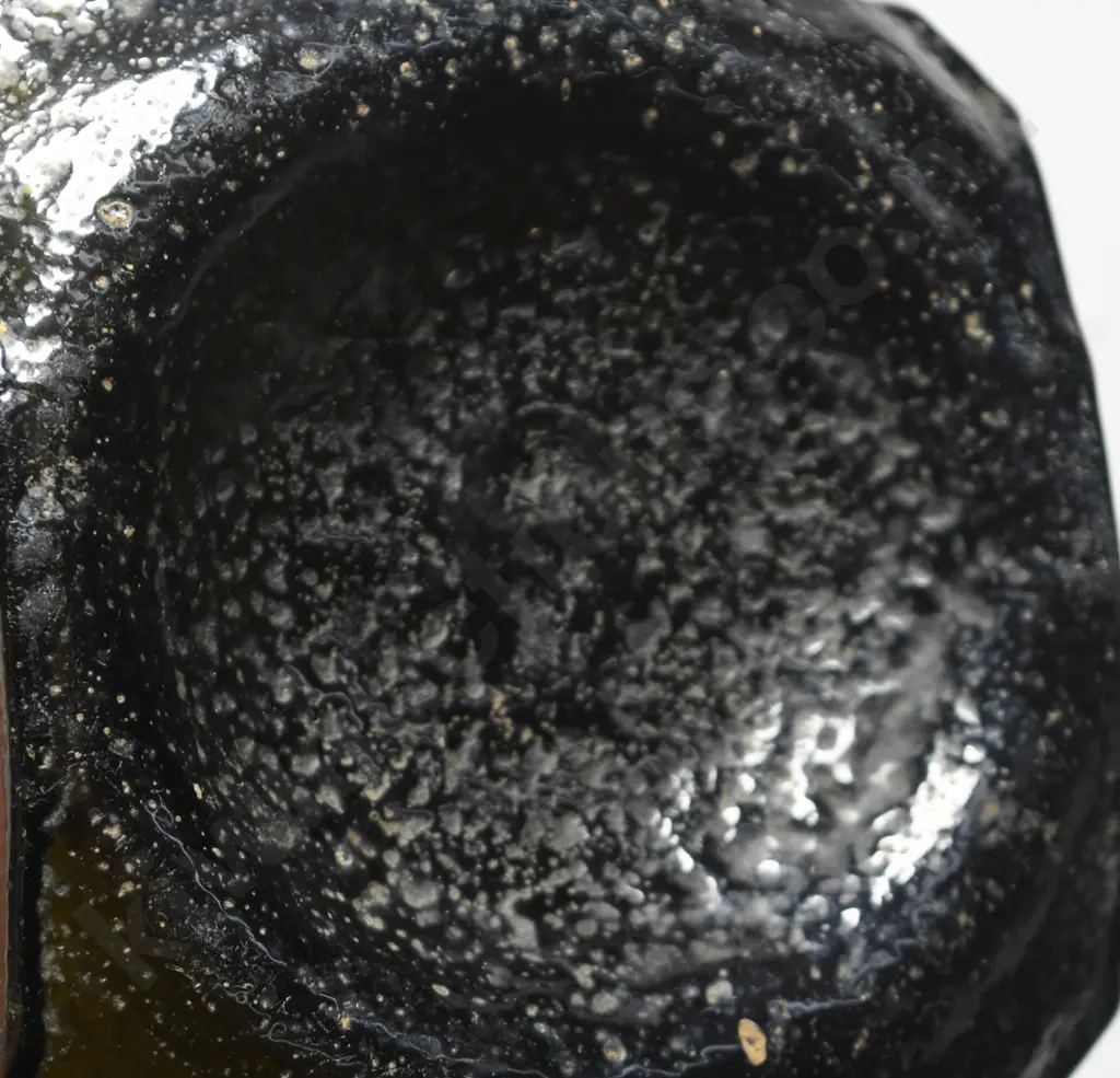 SEALED THREE BARRELS CASE GIN Image 1++