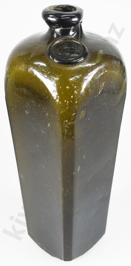 SEALED THREE BARRELS CASE GIN Image 1++