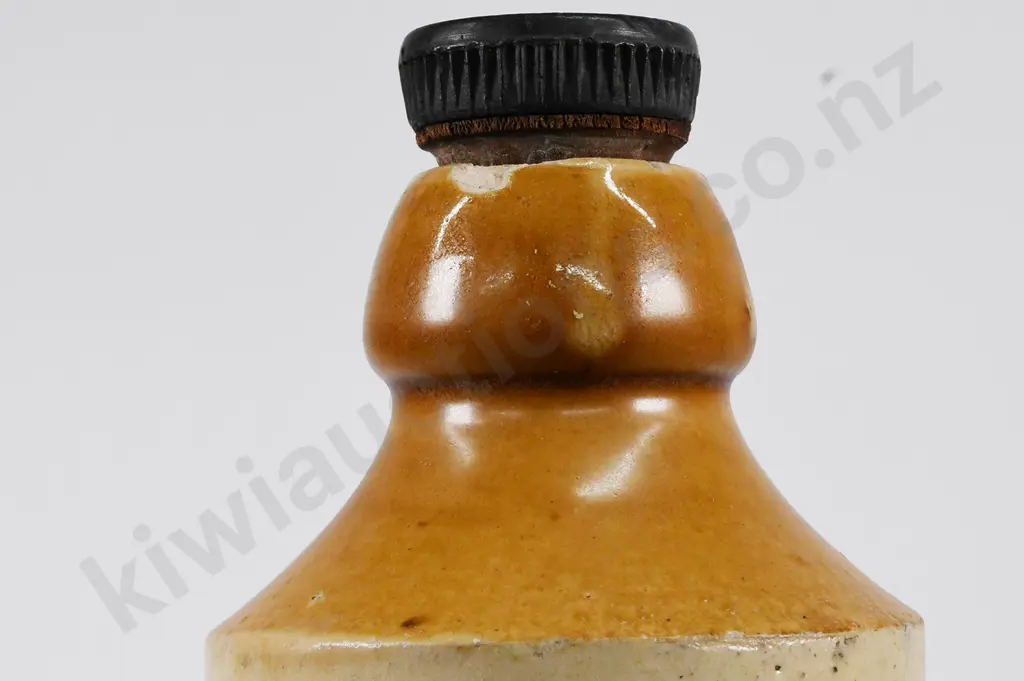 WILSHIRE & SCOTT CHRISTCHURCH GINGER BEER Image 1++