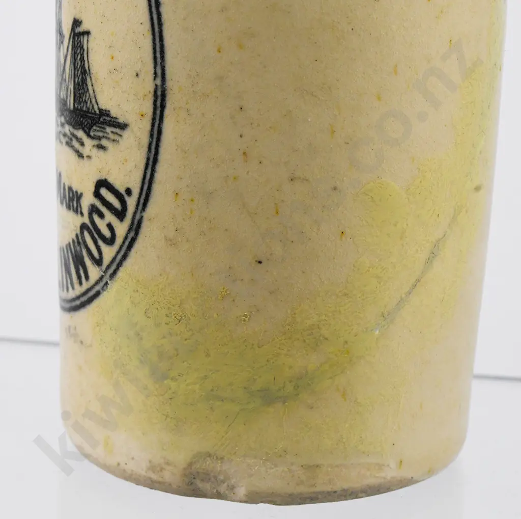 WILSHIRE & SCOTT CHRISTCHURCH GINGER BEER Image 1++