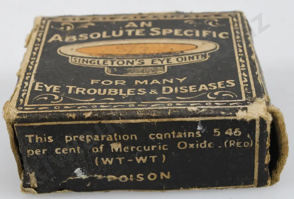 SINGLETON'S EYE OINTMENT BOXED AND COMPLETE Image 1++