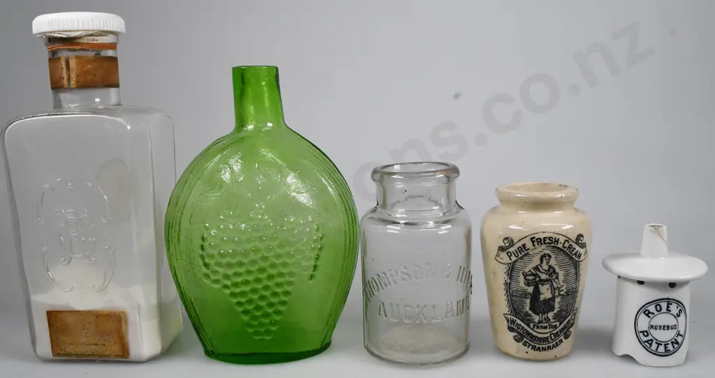 BOTTLES, JAR, CREAM POT, PIE FUNNEL Image 1++