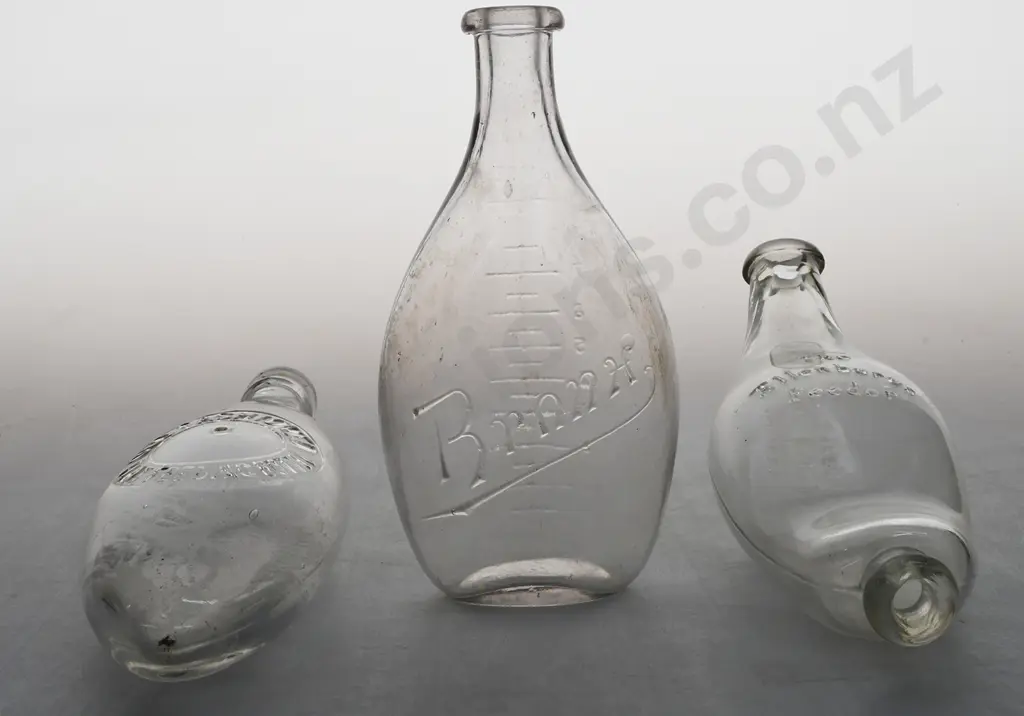 BABY FEEDER BOTTLES Image 1++