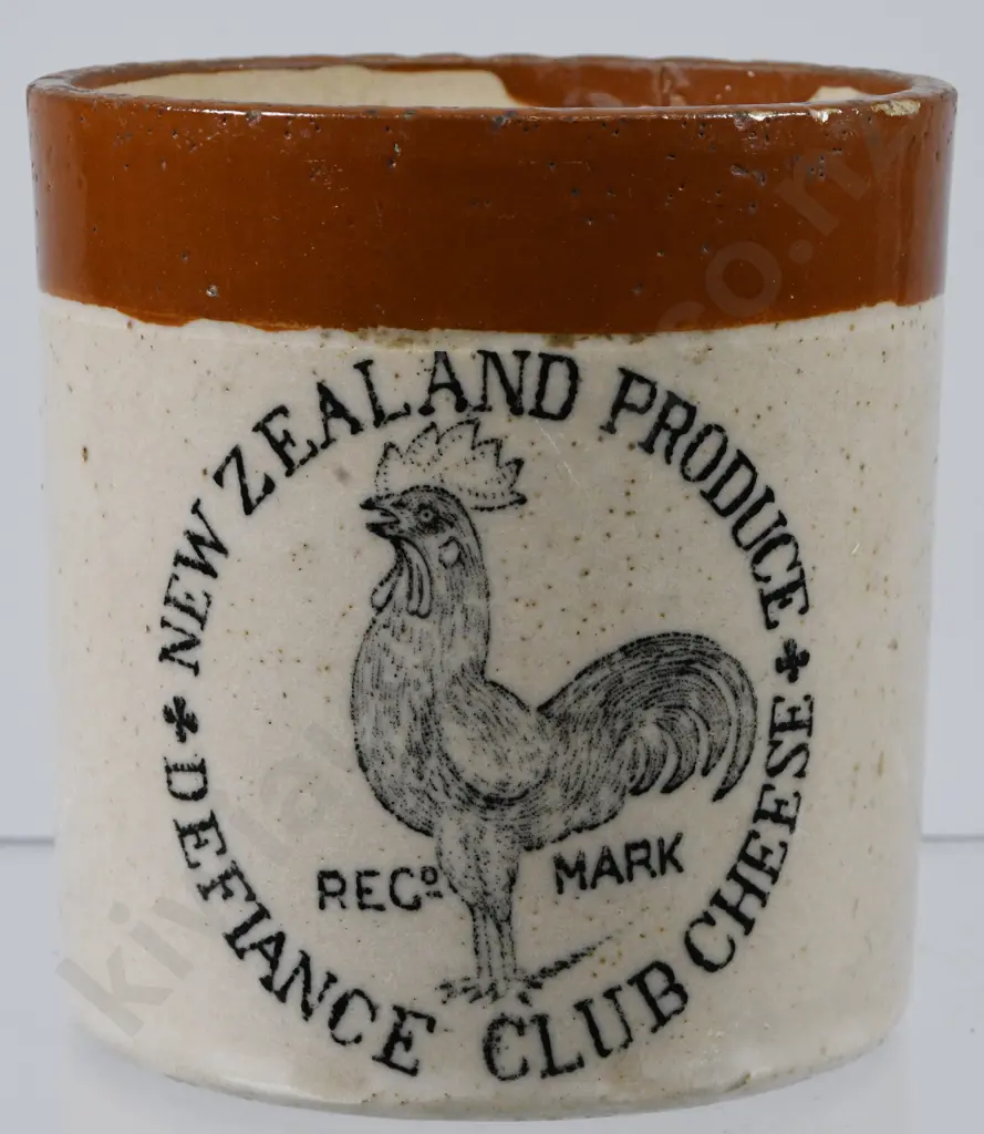 DEFIANCE CLUB CHEESE STONEWARE POT Image 1++