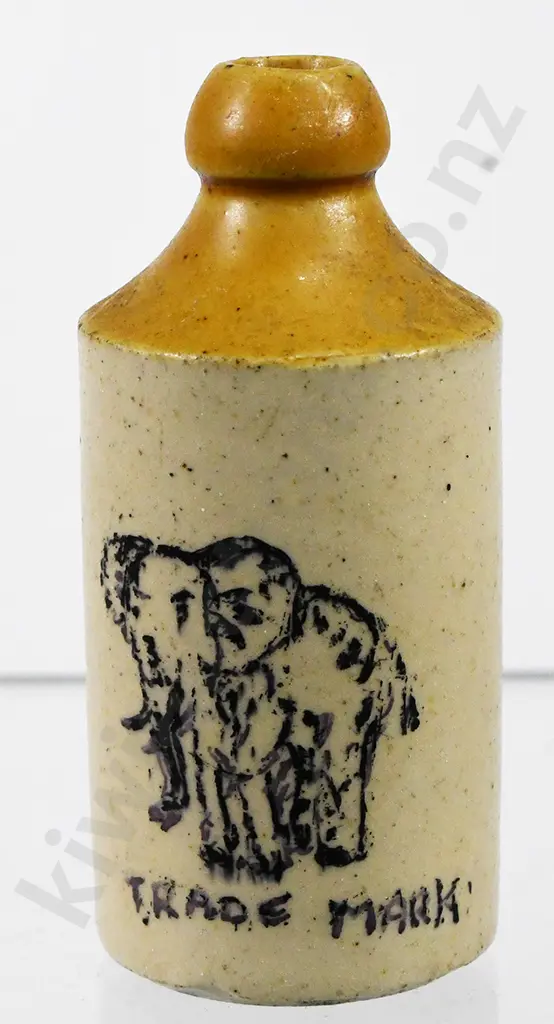 BOURNE DENBY SAMPLE GINGER BEER Image 1++