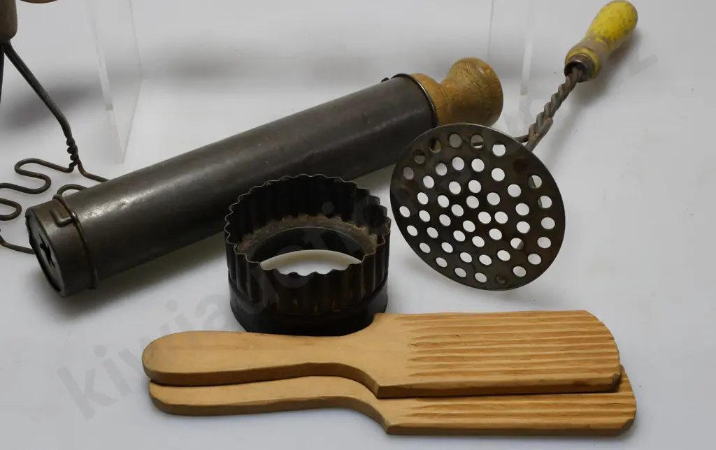 MIXED KITCHENALIA Image 1++
