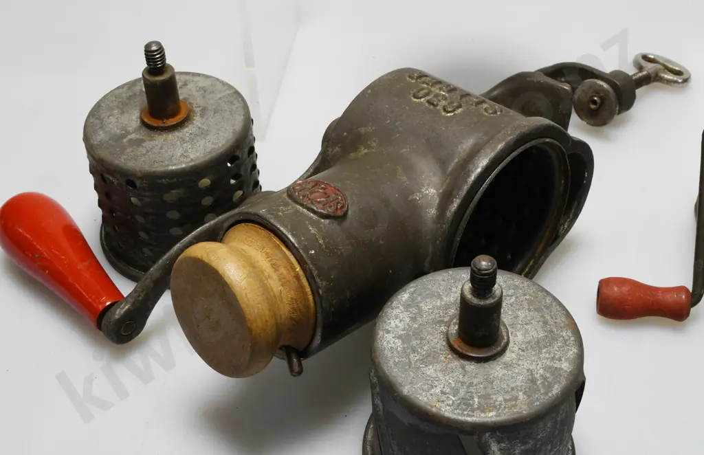 MIXED KITCHENALIA Image 1++