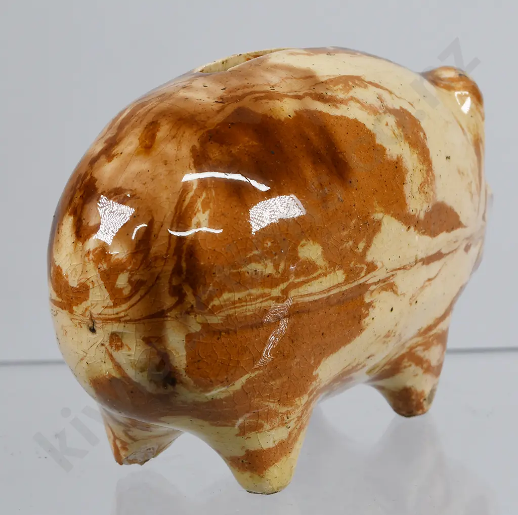 COLONIAL POTTERY PIG Image 1++