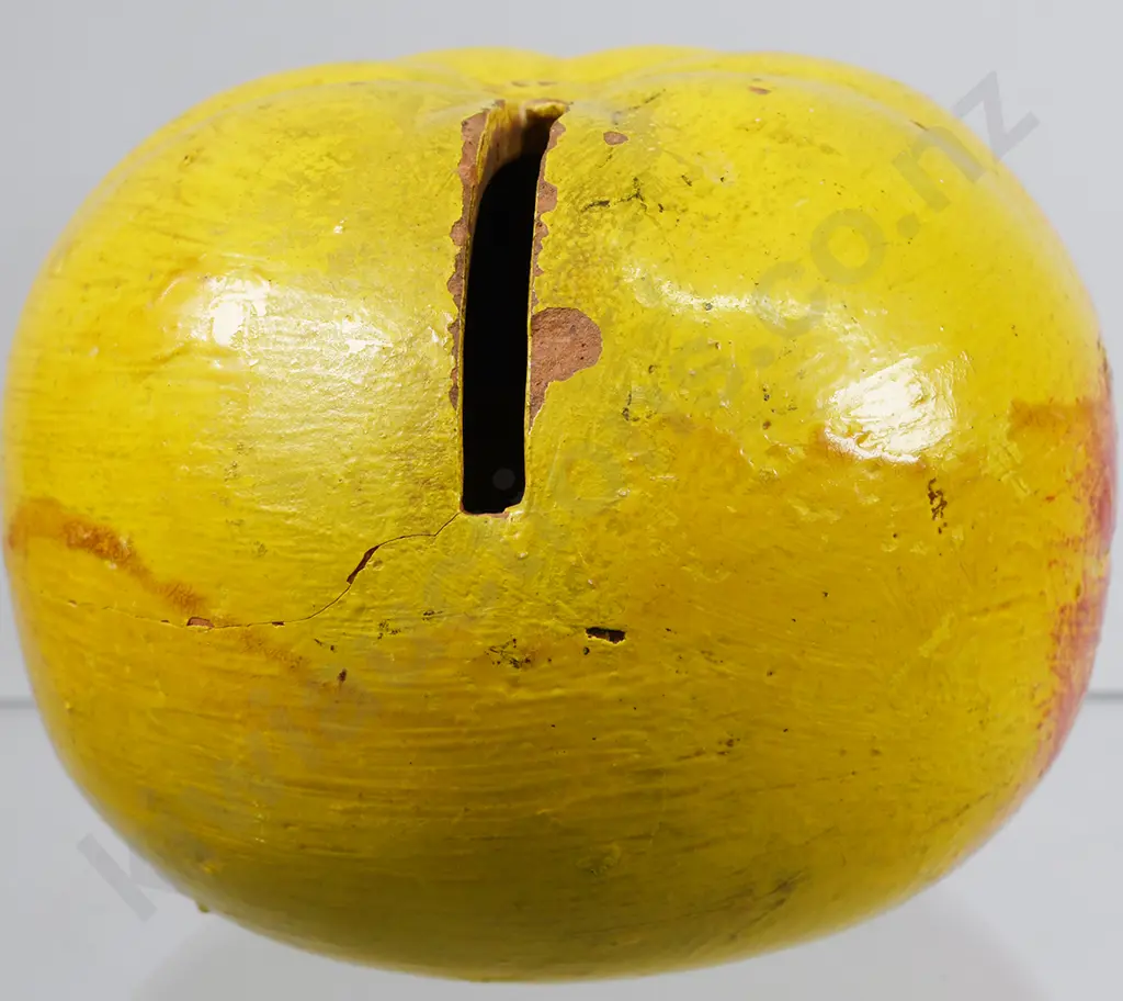 LUKE ADAMS APPLE MONEY BOX Image 1++