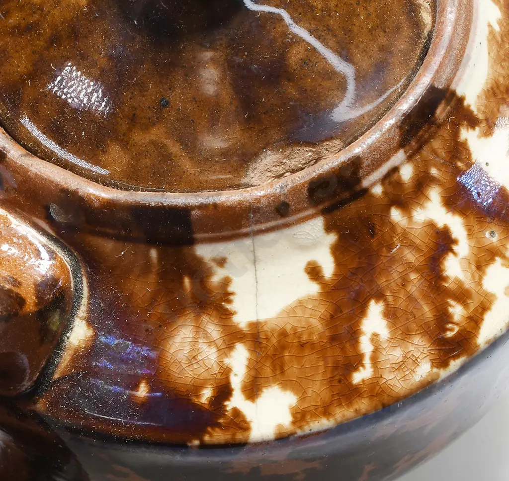 NZ POTTERIES WELLINGTON TEAPOT AND JUG Image 1++