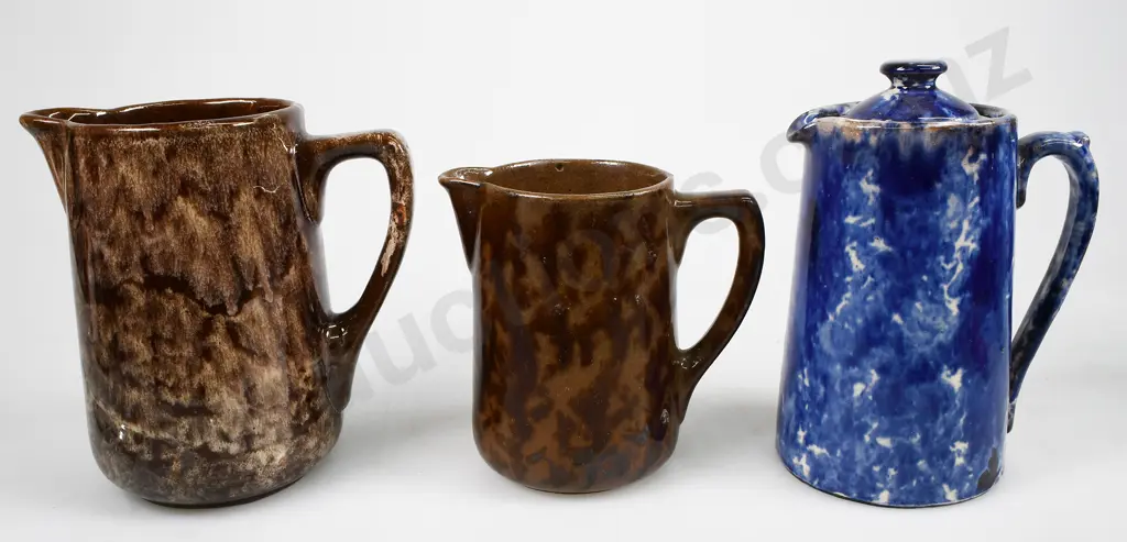 NZ POTTERIES WELLINGTON JUGS Image 1++