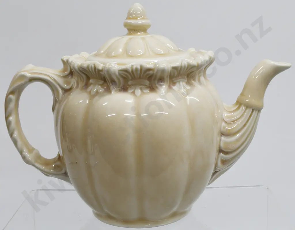 TEMUKA WARE TEAPOT OATMEAL Image 1++