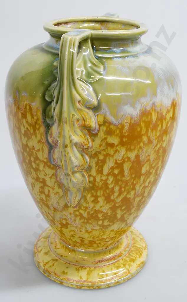 TEMUKA GRECIAN STYLE 2 HANDLED VASE Image 1++