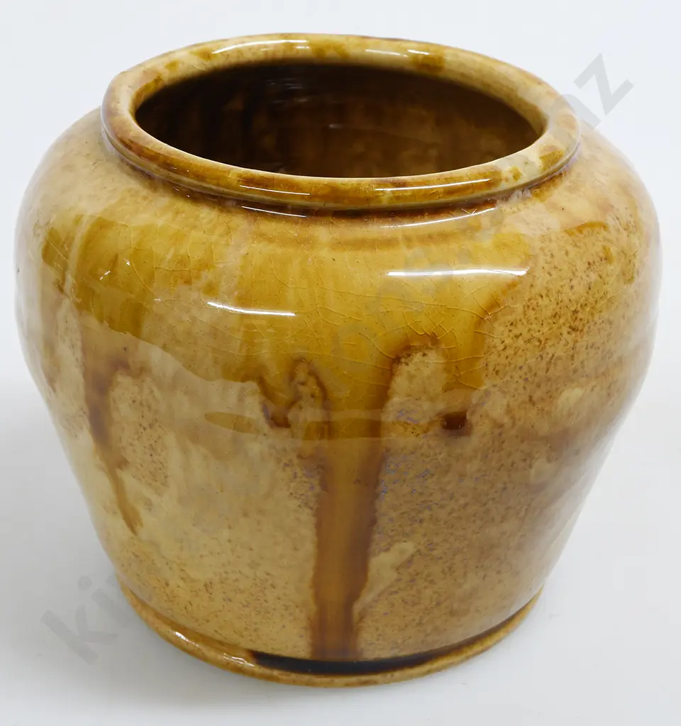 LOVATT SIGNED VASE Image 1++