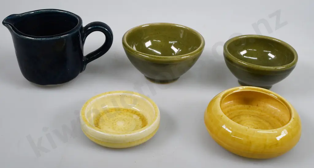 OLIVE JONES POTTERY Image 1++