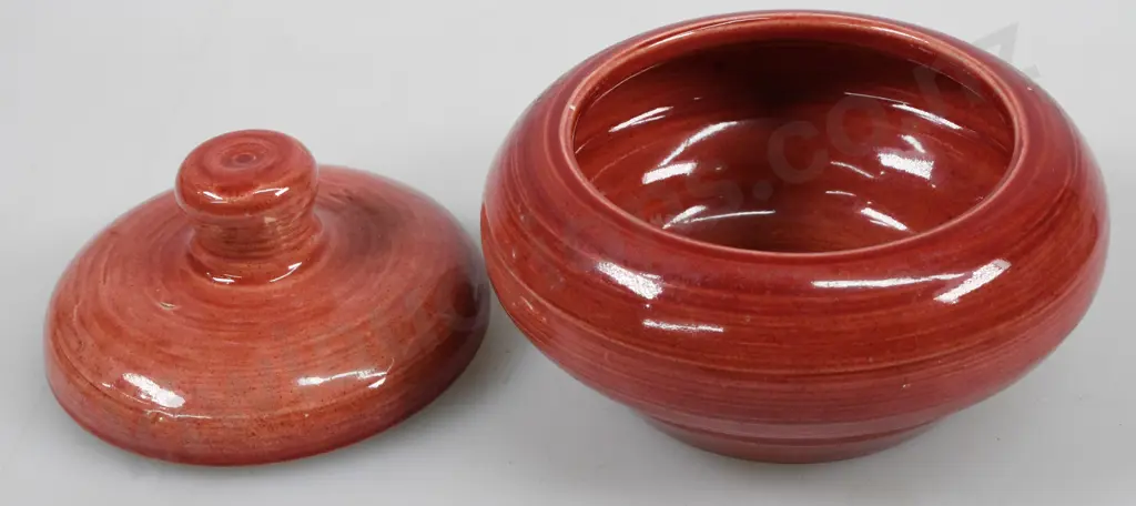 OC STEPHENS LIDDED TRINKET POT Image 1++