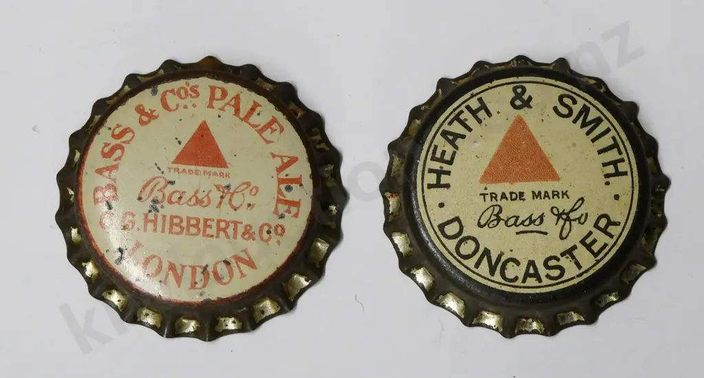 HIBBERT & CO, HEATH & SMITH BASS BOTTLE CAPS Image 1++