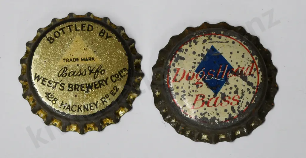WEST'S BREWERY, DOGS HEAD BASS BOTTLE CAPS Image 1++