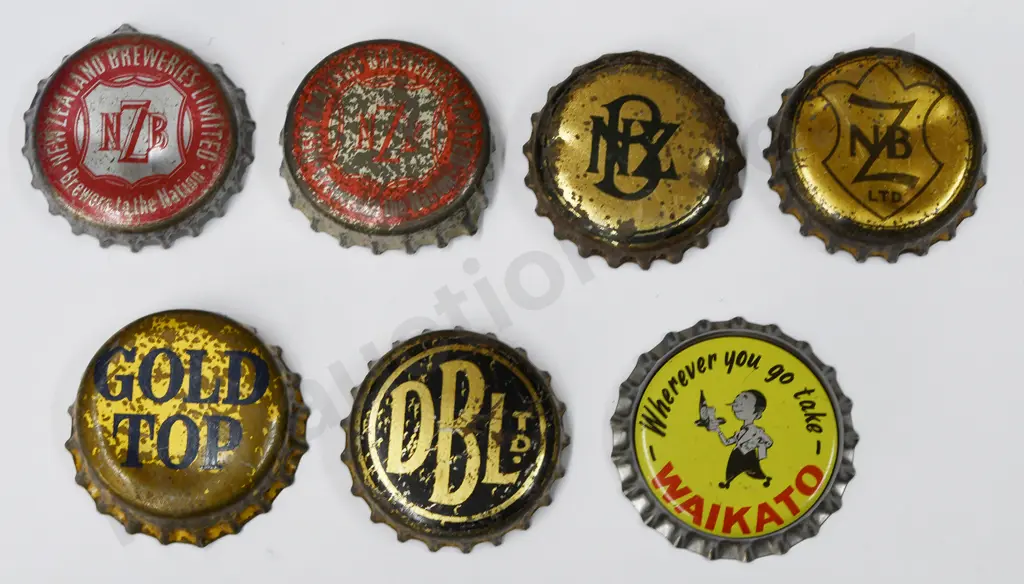 ASSORTED BEER, ALE, GUINNESS,SOFT DRINK, BOTTLE CAPS Image 1++