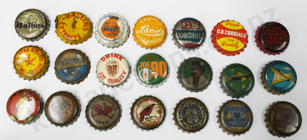 NEW ZEALAND SOFT DRINK BOTTLE CAPS Image 1++