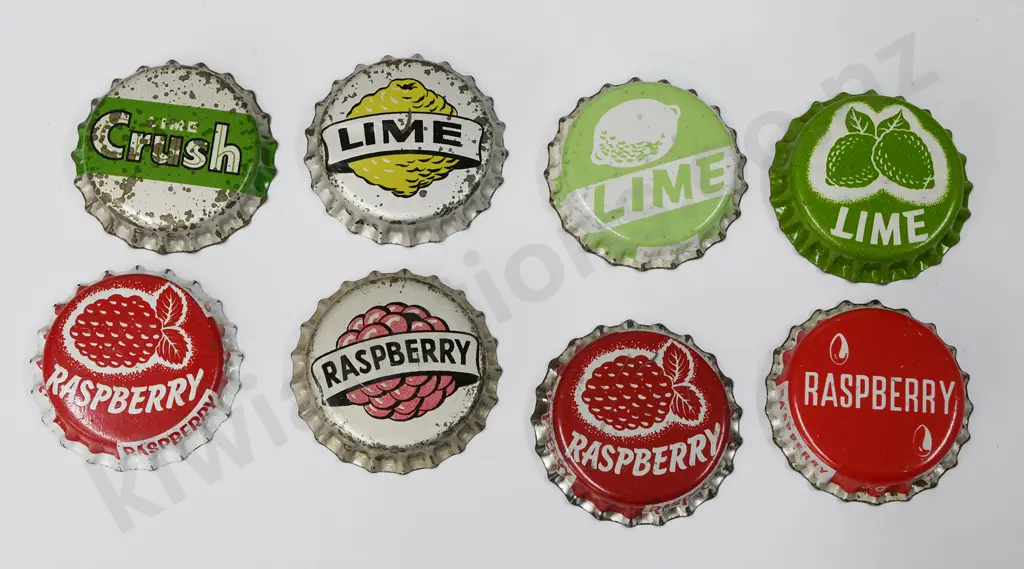 VARIOUS SOFT DRINK BOTTLE CAPS Image 1++