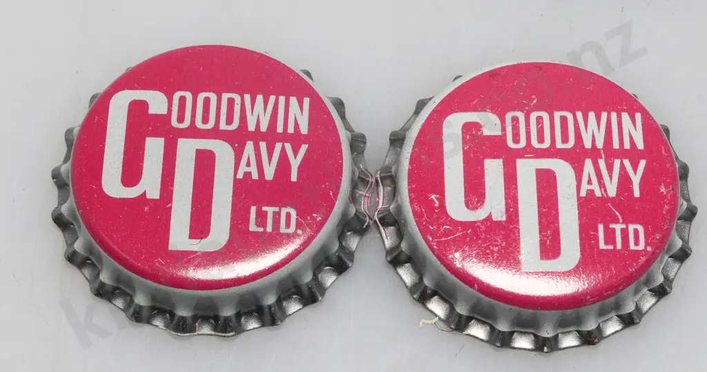 GOODWIN DAVY LTD BOTTLE CAPS, NEW OLD STOCK Image 1++