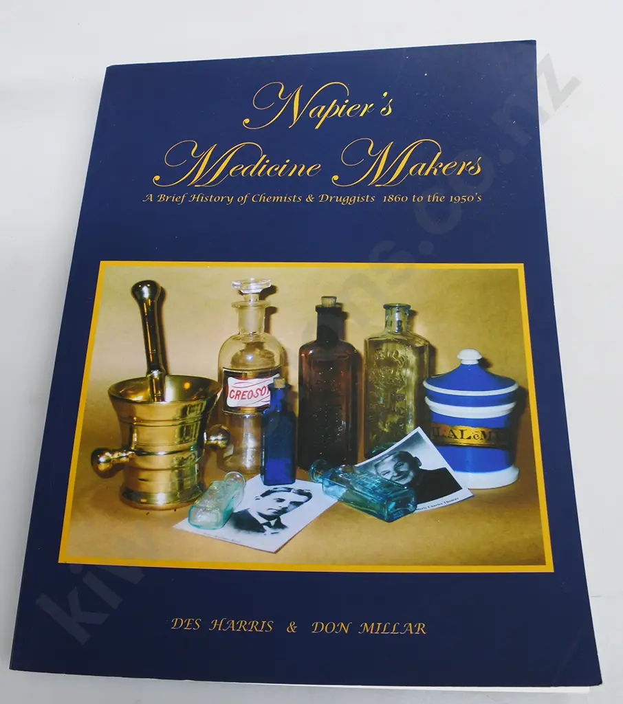 NAPIER'S MEDICINE MAKERS ILLUSTRATED BOOK Image 1++