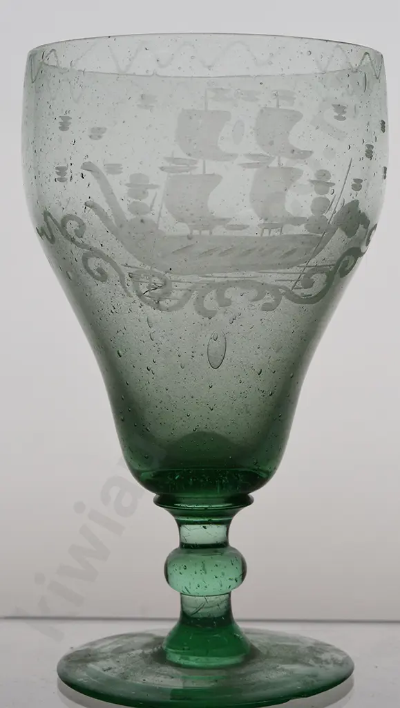 ETCHED DRINKING GLASSES Image 1++