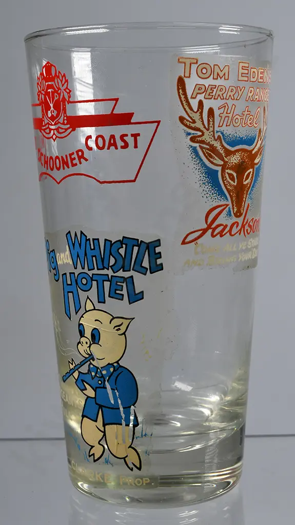 ASSORTED PUB DRINKING GLASSES Image 1++