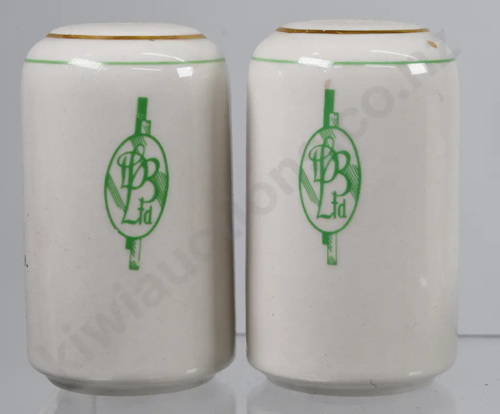 CROWN LYNN BREWERY RELATED MONOGRAMMED CHINA Image 1++
