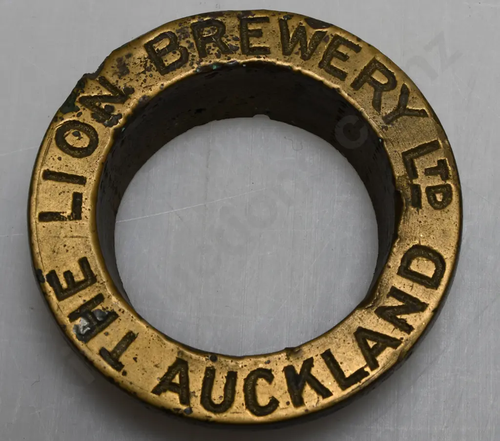 LION BREWERY BEER BARREL BUNG Image 1++