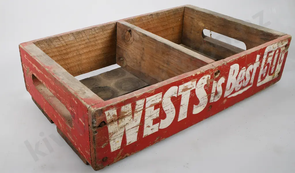 WESTS IS BEST 50C BOTTLE CRATE Image 1++
