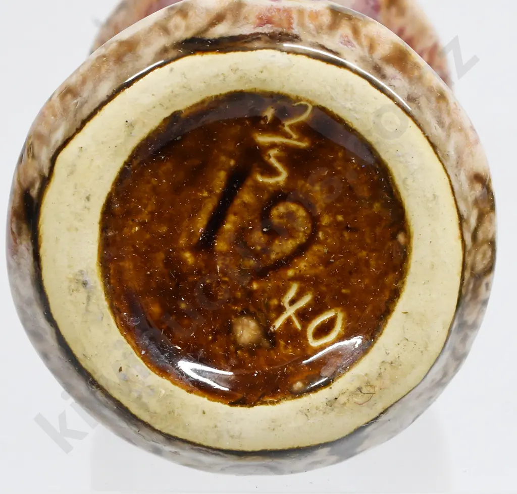 CROWN LYNN TRICKLE GLAZED VASE Image 1++