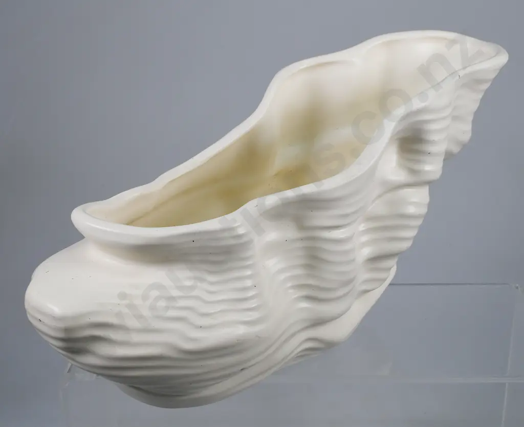 CROWN LYNN DRIFTWOOD VASE 586 Image 1++