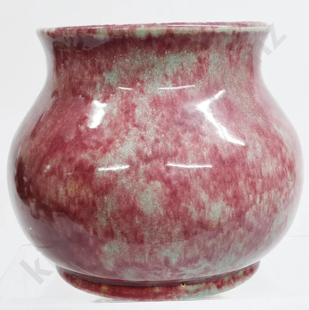 CROWN LYNN SHAPE 29 VASE Image 1++