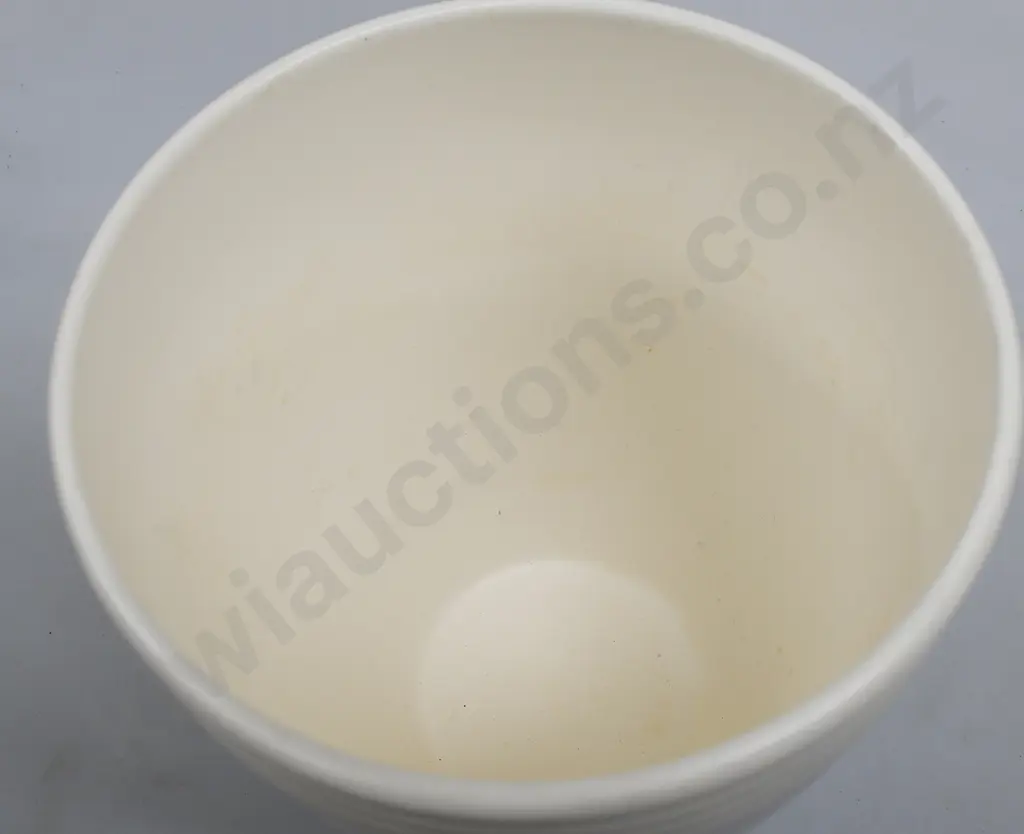 CROWN LYNN HAND POTTED VASE NUMBER 18 Image 1++