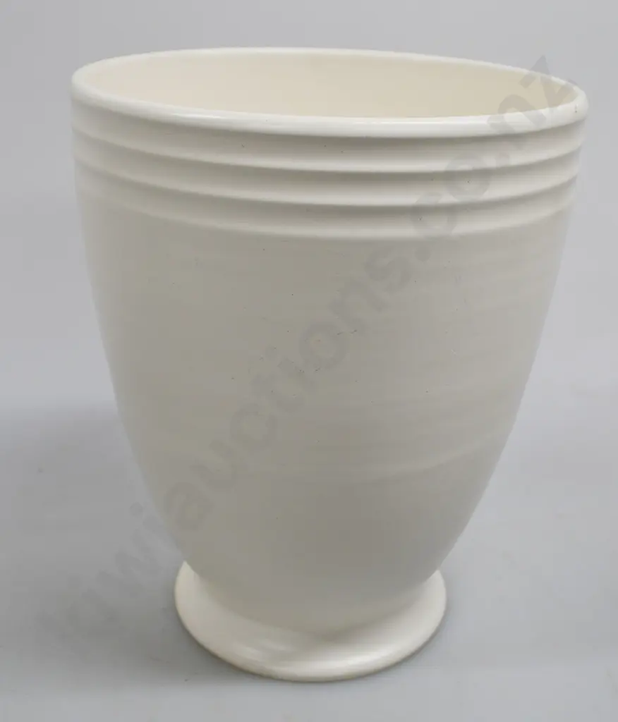 CROWN LYNN HAND POTTED VASE NUMBER 18 Image 1++