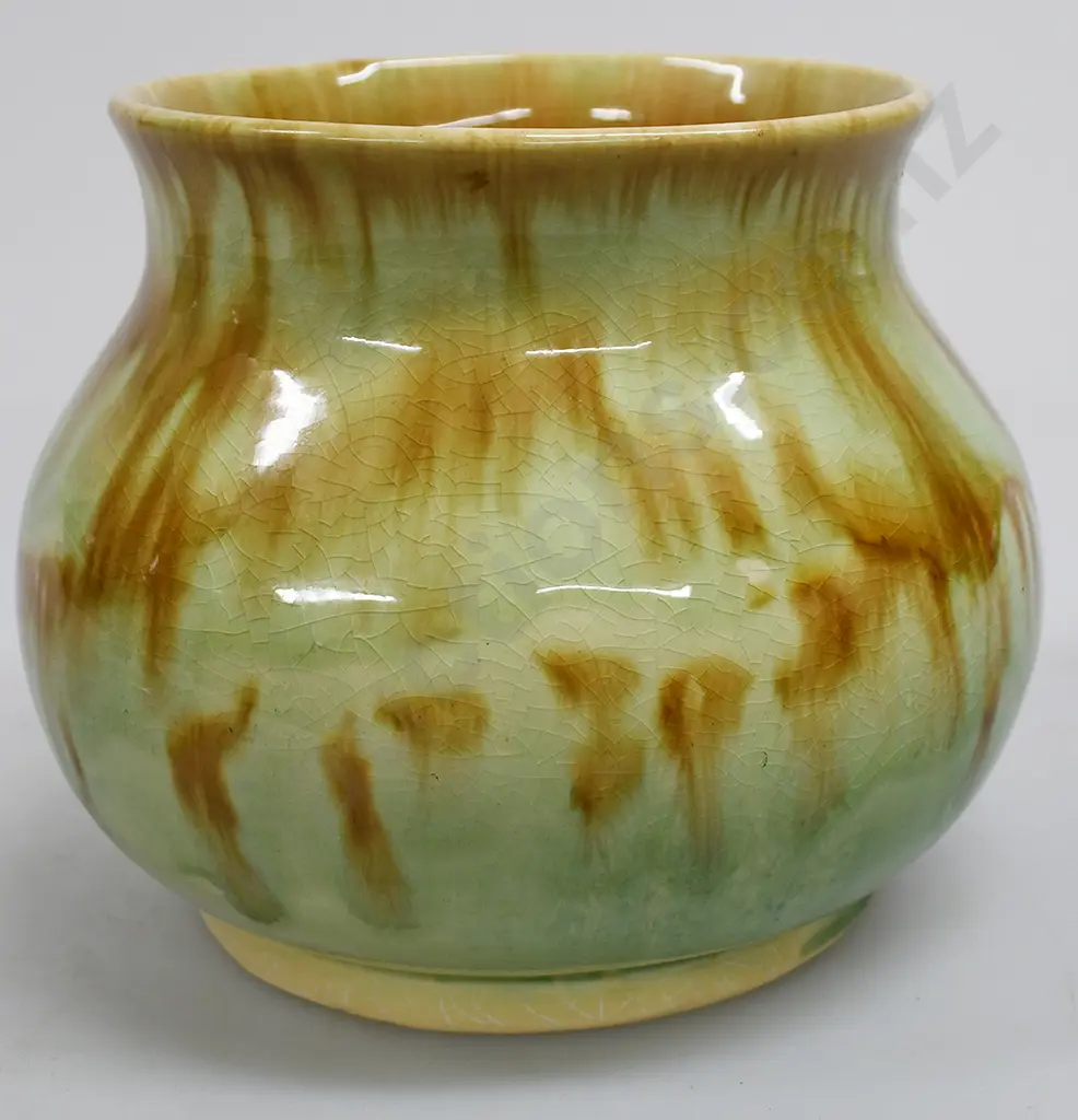 CROWN LYNN AMBRICO VASE NUMBER 10 Image 1++