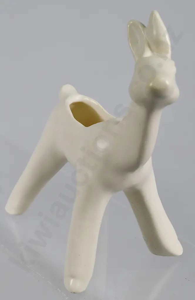 CROWN LYNN DEER VASE NUMBER 212 Image 1++
