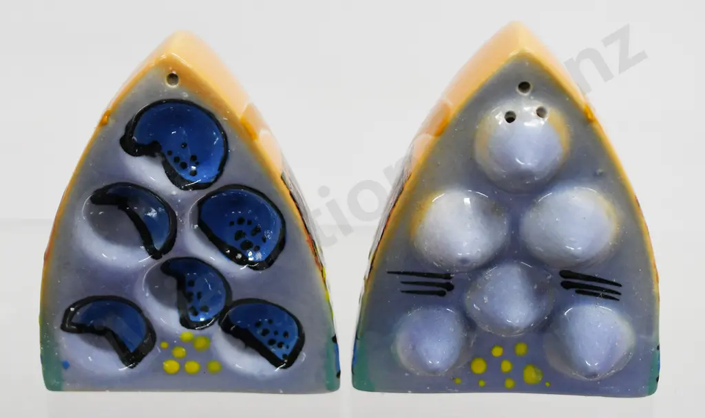 BRENDAN ADAMS POTTERY SALT & PEPPERS Image 1++
