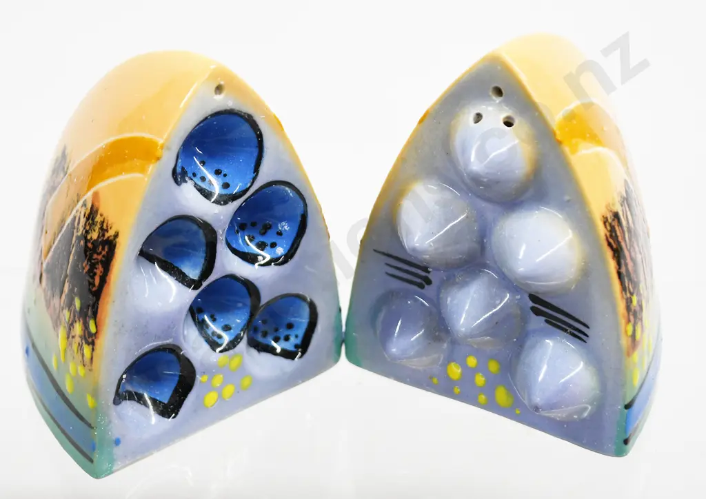 BRENDAN ADAMS POTTERY SALT & PEPPERS Image 1++