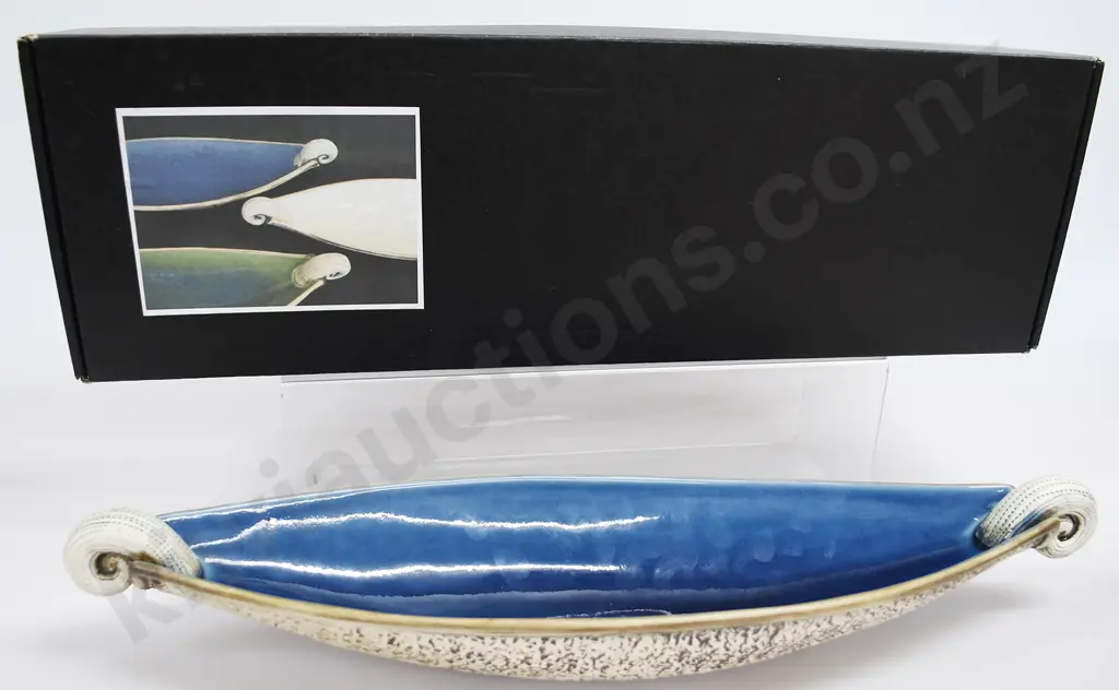 McGLASHEN POTTERY WAKA IN BOX Image 1++