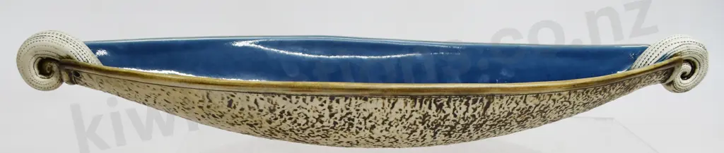 McGLASHEN POTTERY WAKA IN BOX Image 1++